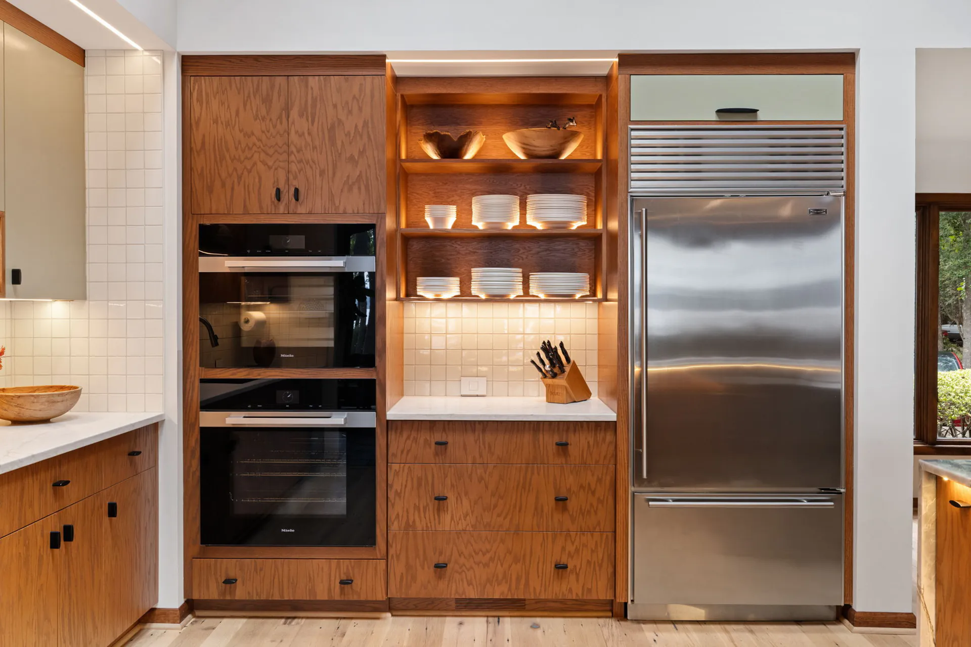 Sculptural Organic Kitchen