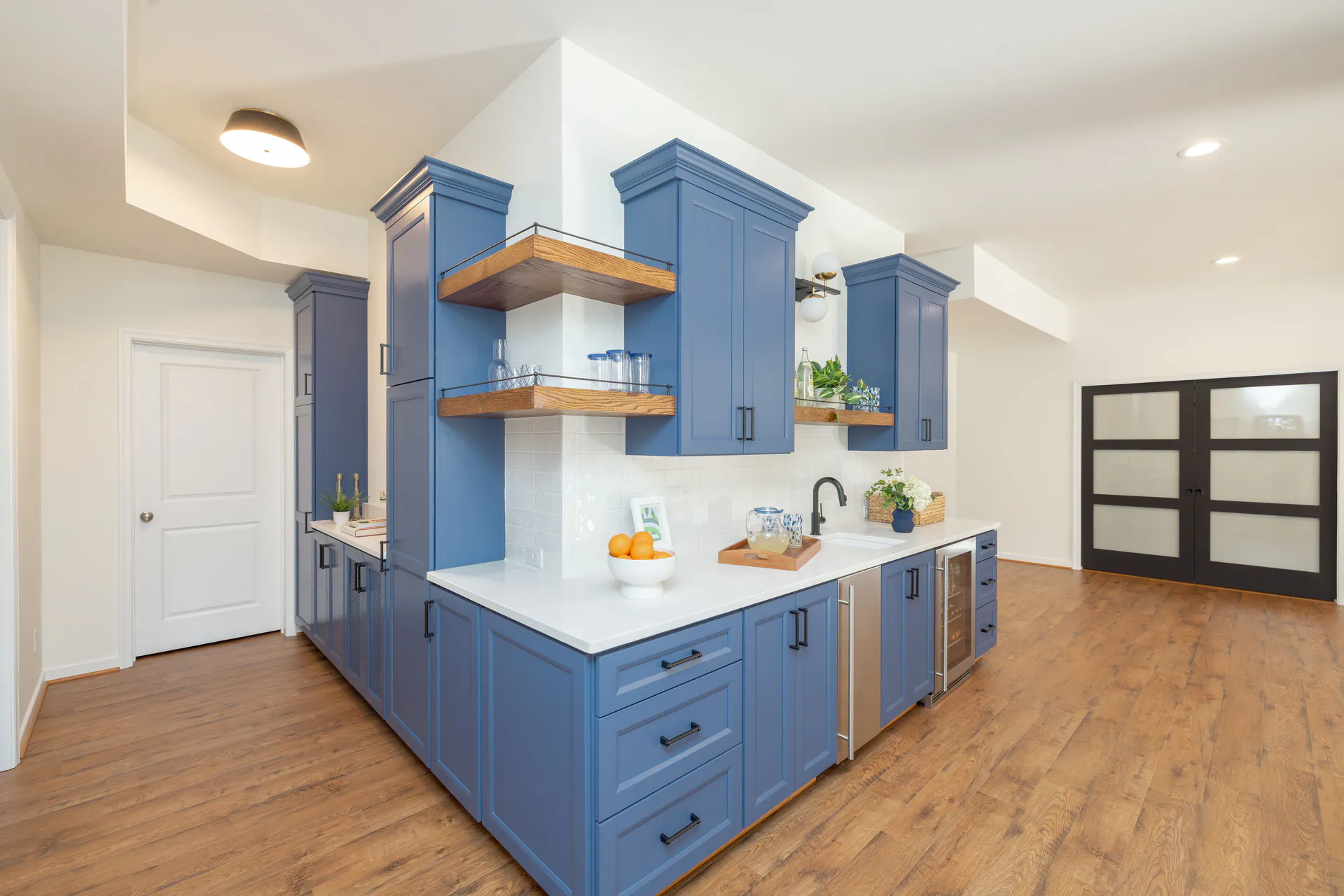 Entertainer's Dwelling