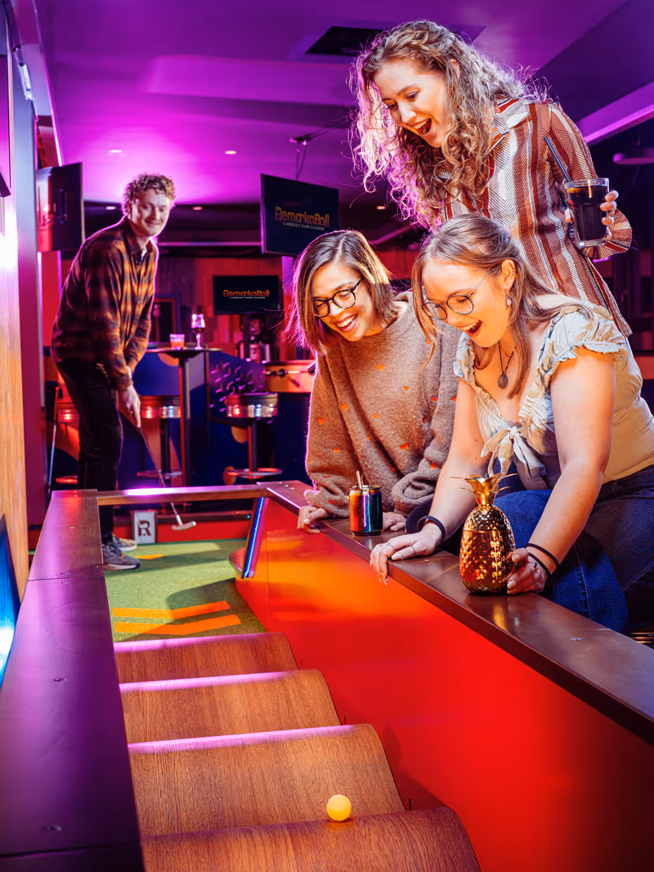 Actieshot van een activiteit bij Hollywood Entertainment Center.