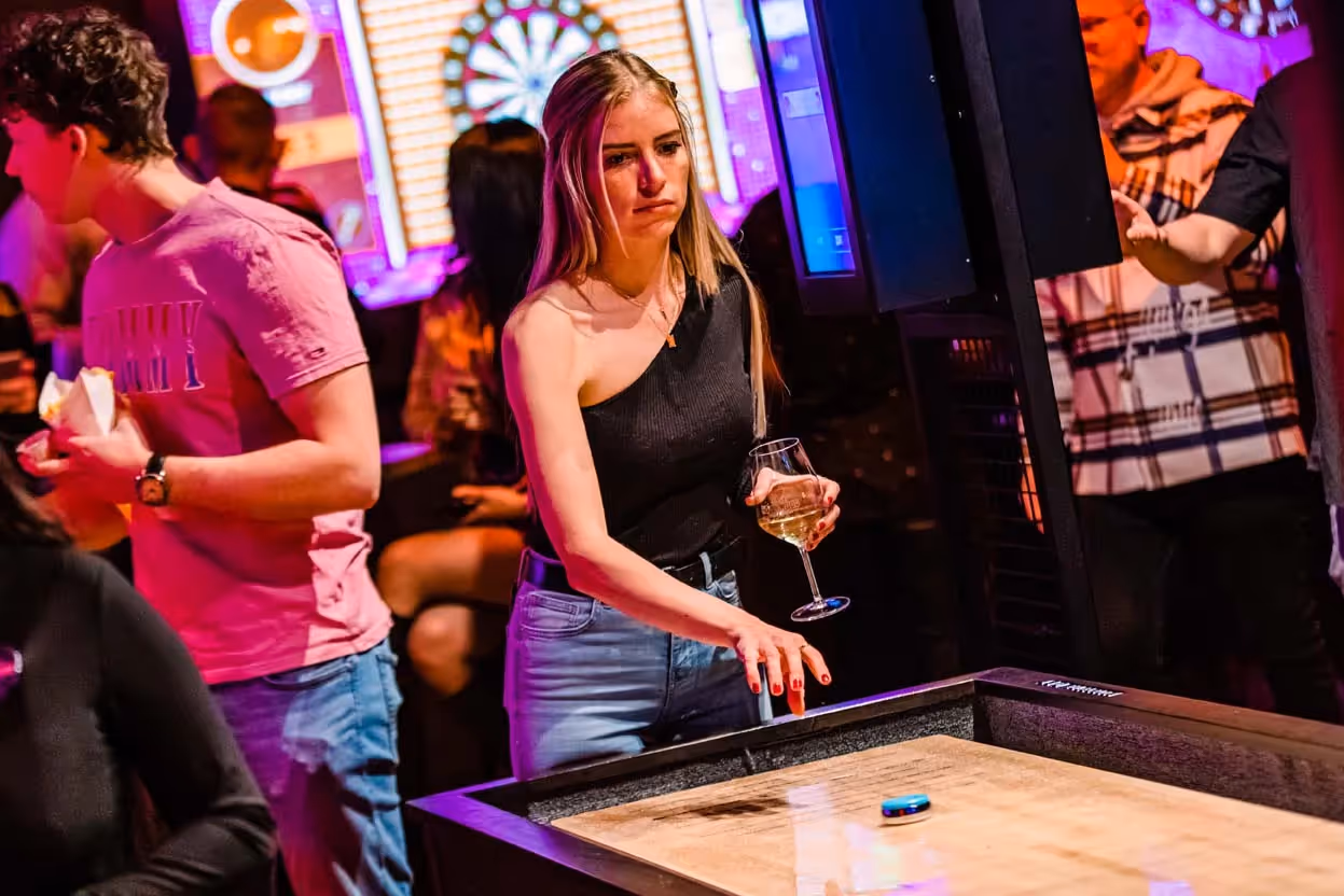 Shuffle Pucks spelen Rotterdam