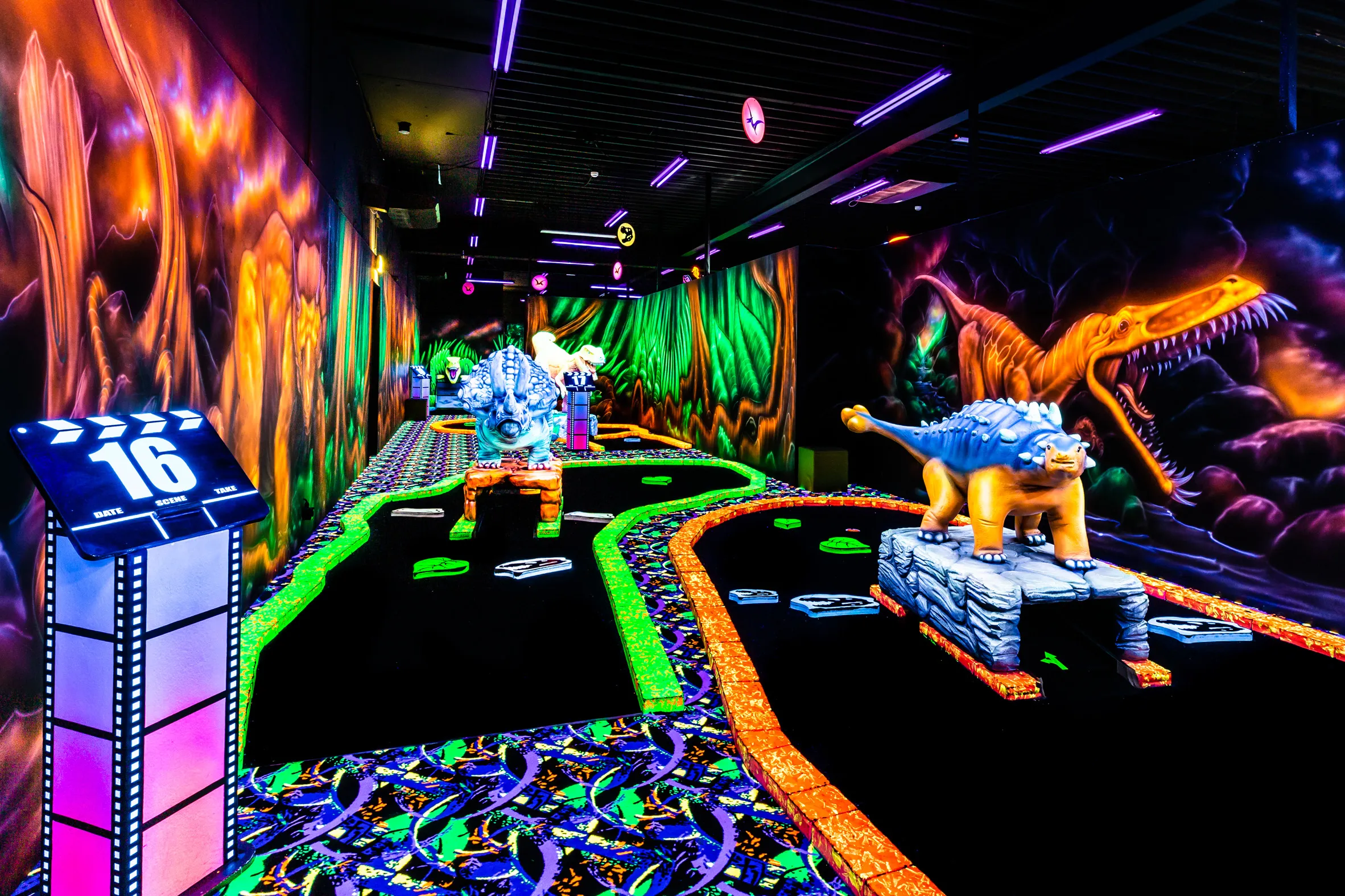 GlowGolf thema baan Eindhoven