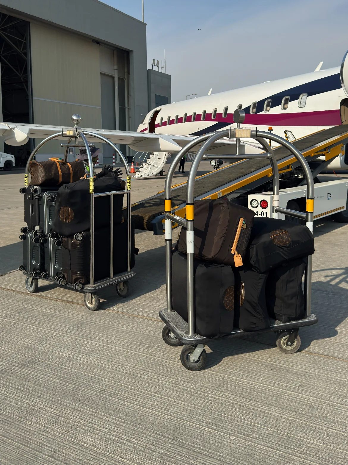 Private jet charter for music tours and artists