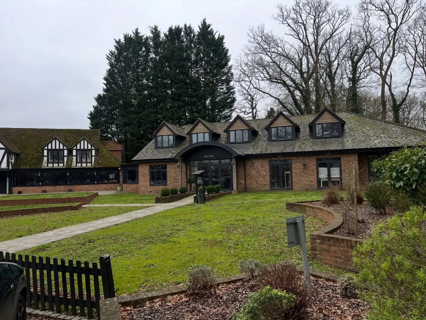 Finer Aviation's Kent office at the Hever Suite