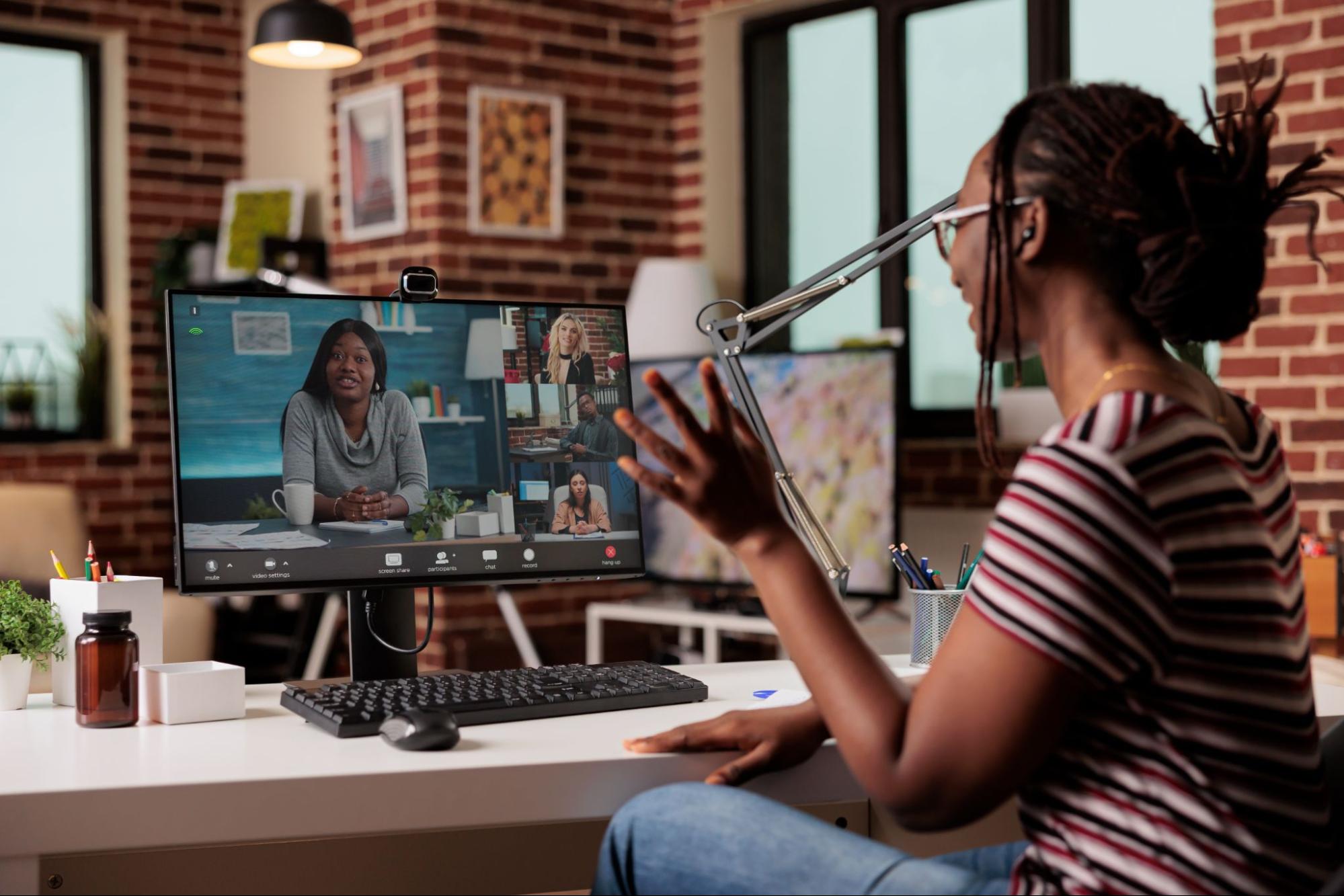 37 Creative Remote Team Building Activities for Distributed Teams