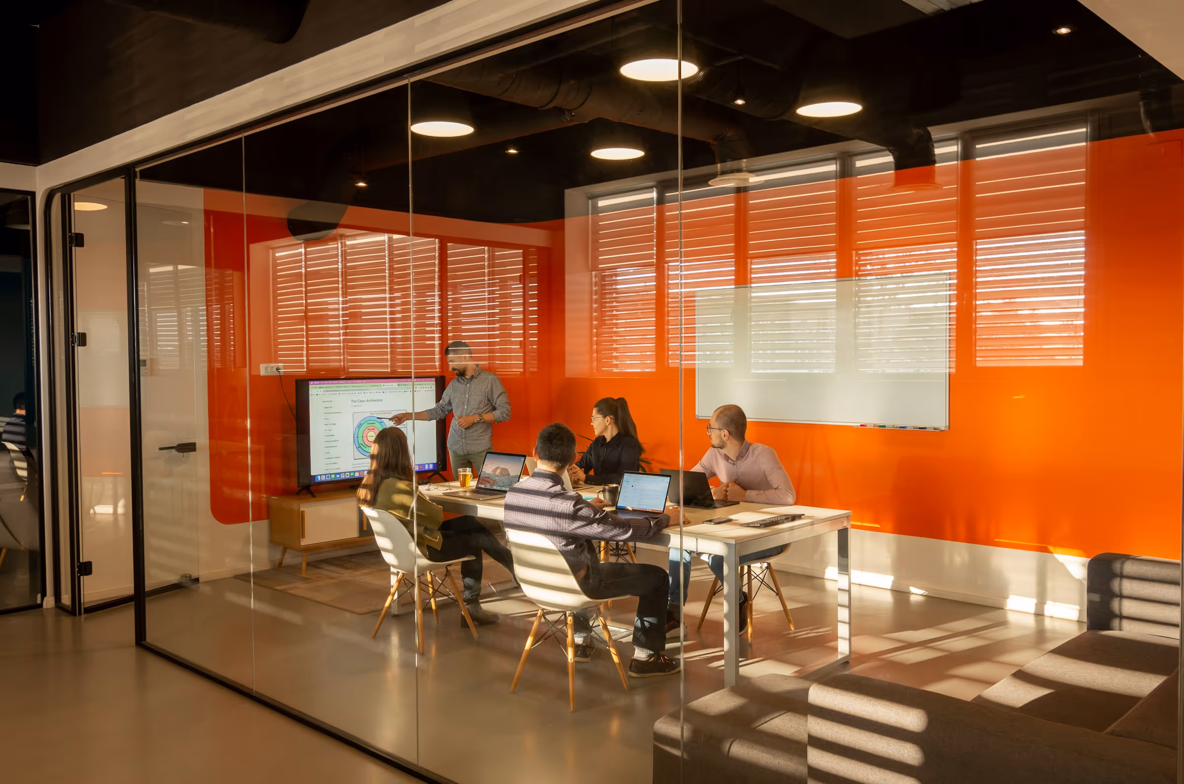 People Working - Candidate Pipeline Management