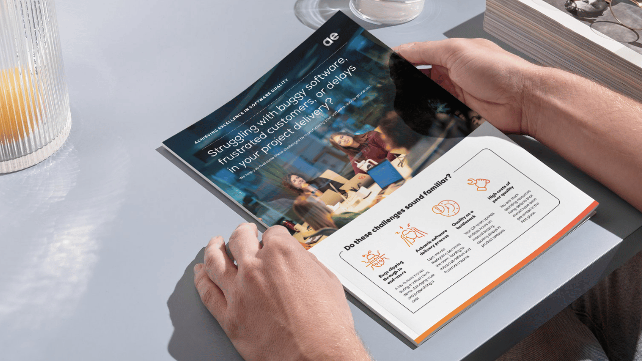 Opengeslagen AE-brochure met de vraag 'Struggling with buggy software, frustrated customers, or delays in your project delivery?'