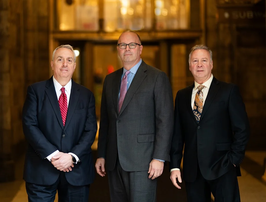 Sakkas, Cahn & Weiss: Bronx Truck Accident Attorneys Who Take On Trucking Giants