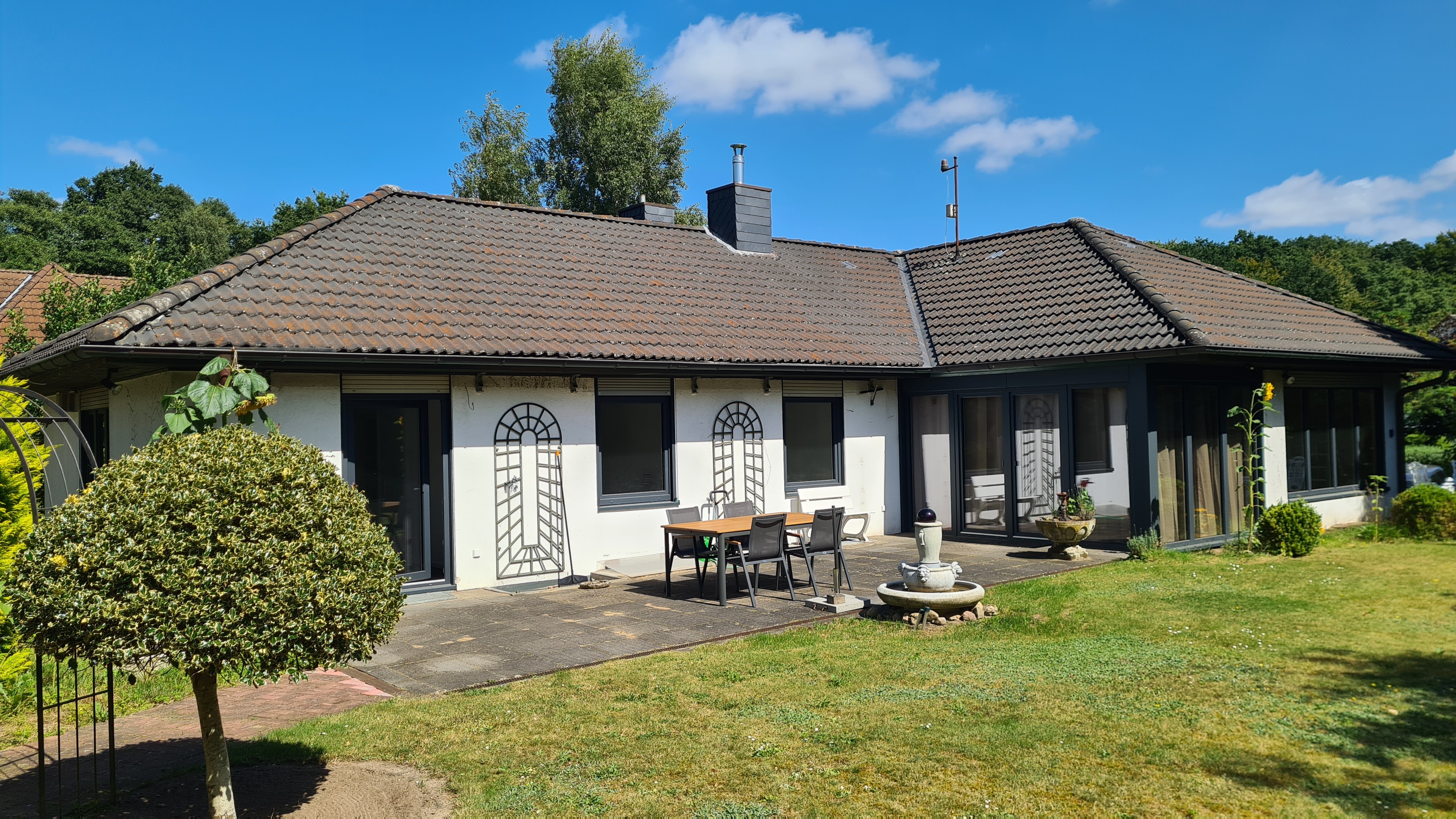 Komplett sanierter Bungalow mit Charme 