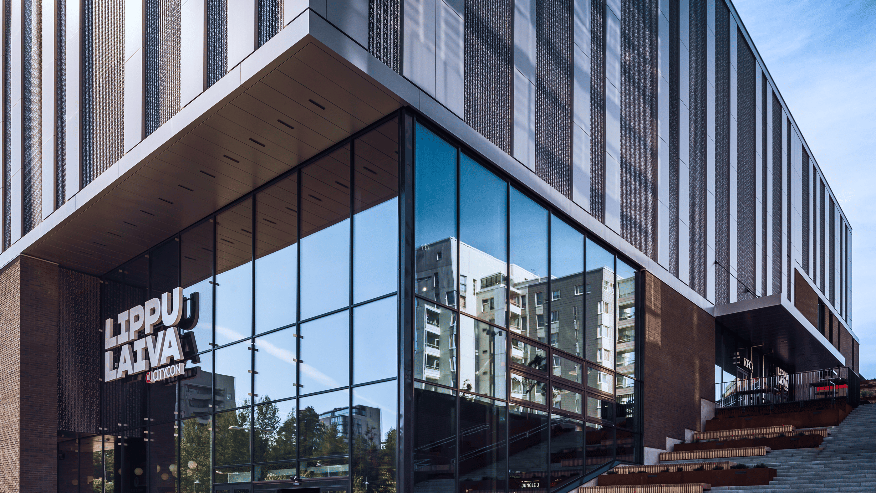 Cityconin kauppakeskus kuvattuna ulkoapäin
