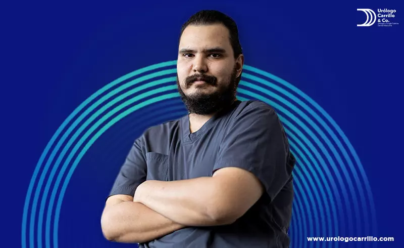 Dr. Daniel Carrillo, médico urólogo certificado