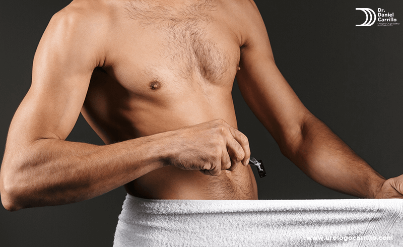 La piel testicular es bastante delicada; hay que ser cuidadosos al depilar