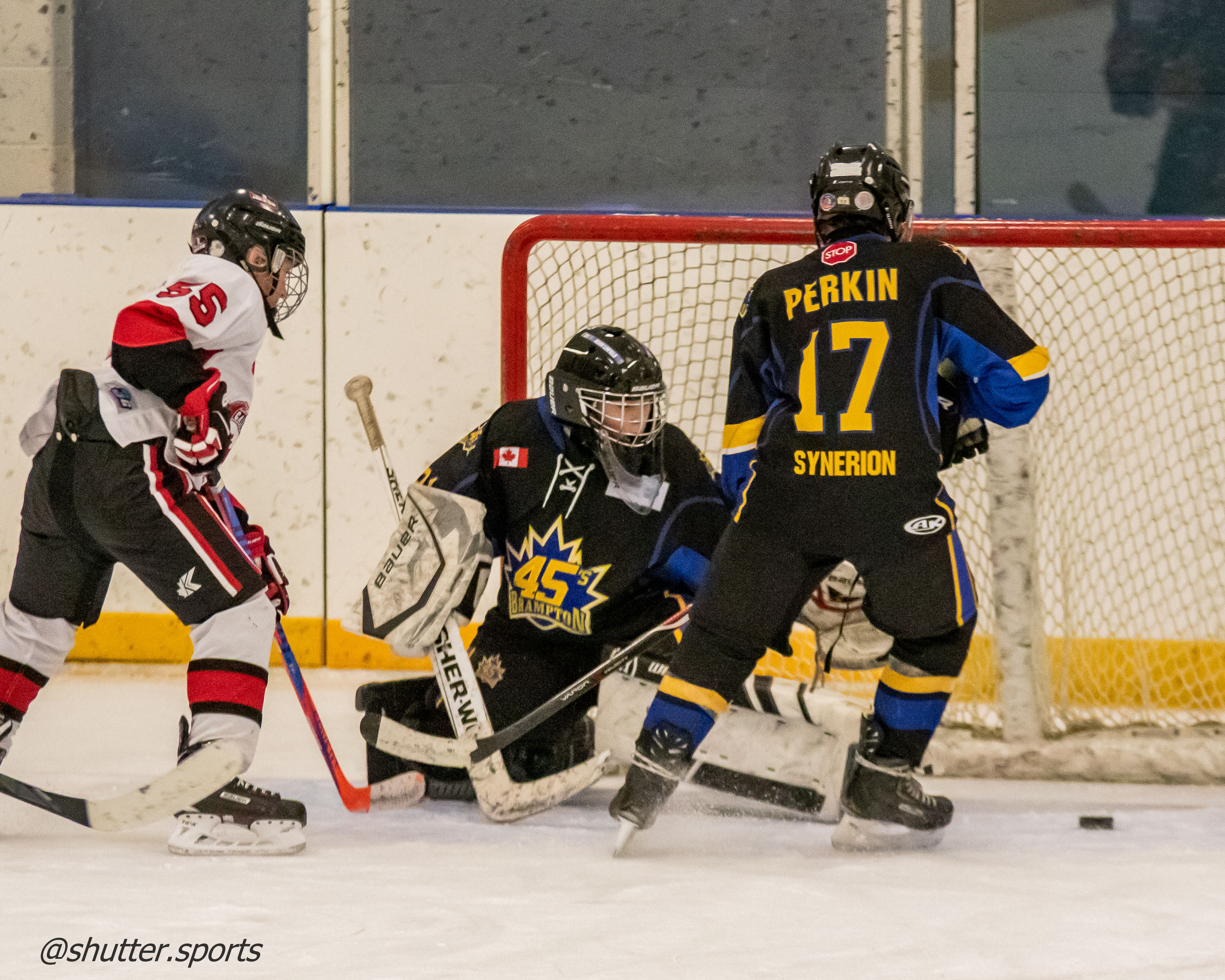 Hockey photo by Iain Morton 