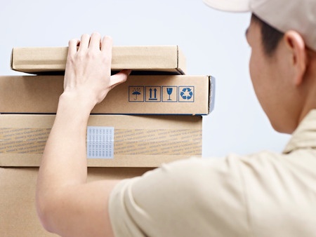 Courier-company.jpg