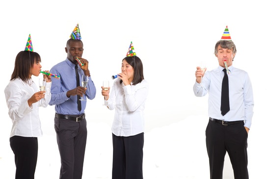 photodune-1365812-working-team-celebrating-xs_2.jpg