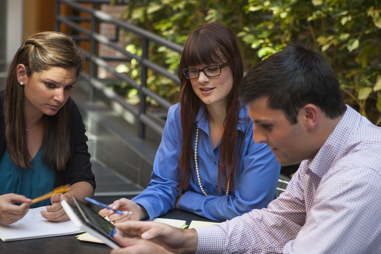 how-to-increase-employee-productivity-and-engagement