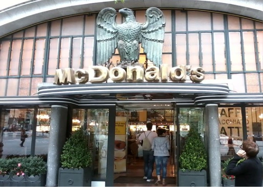 McDonald's Porto Santa Catarina