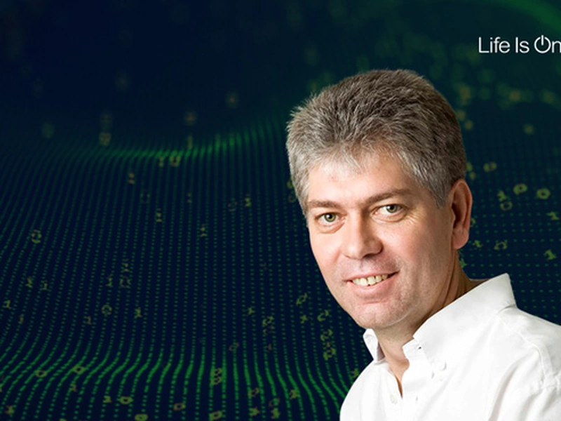 Pieter van der Merwe, Stratus Technologies