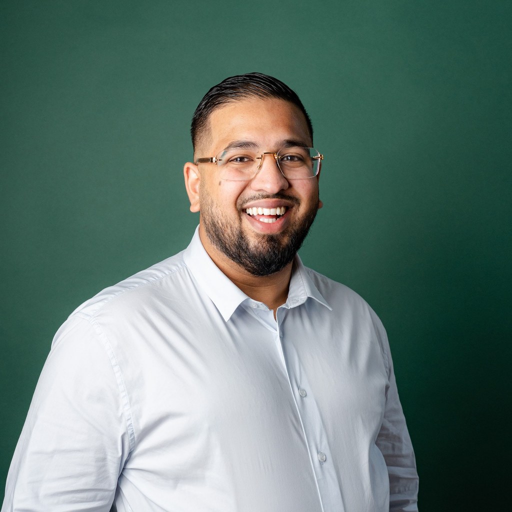 Portrait du chargé d'affaire au Domaine