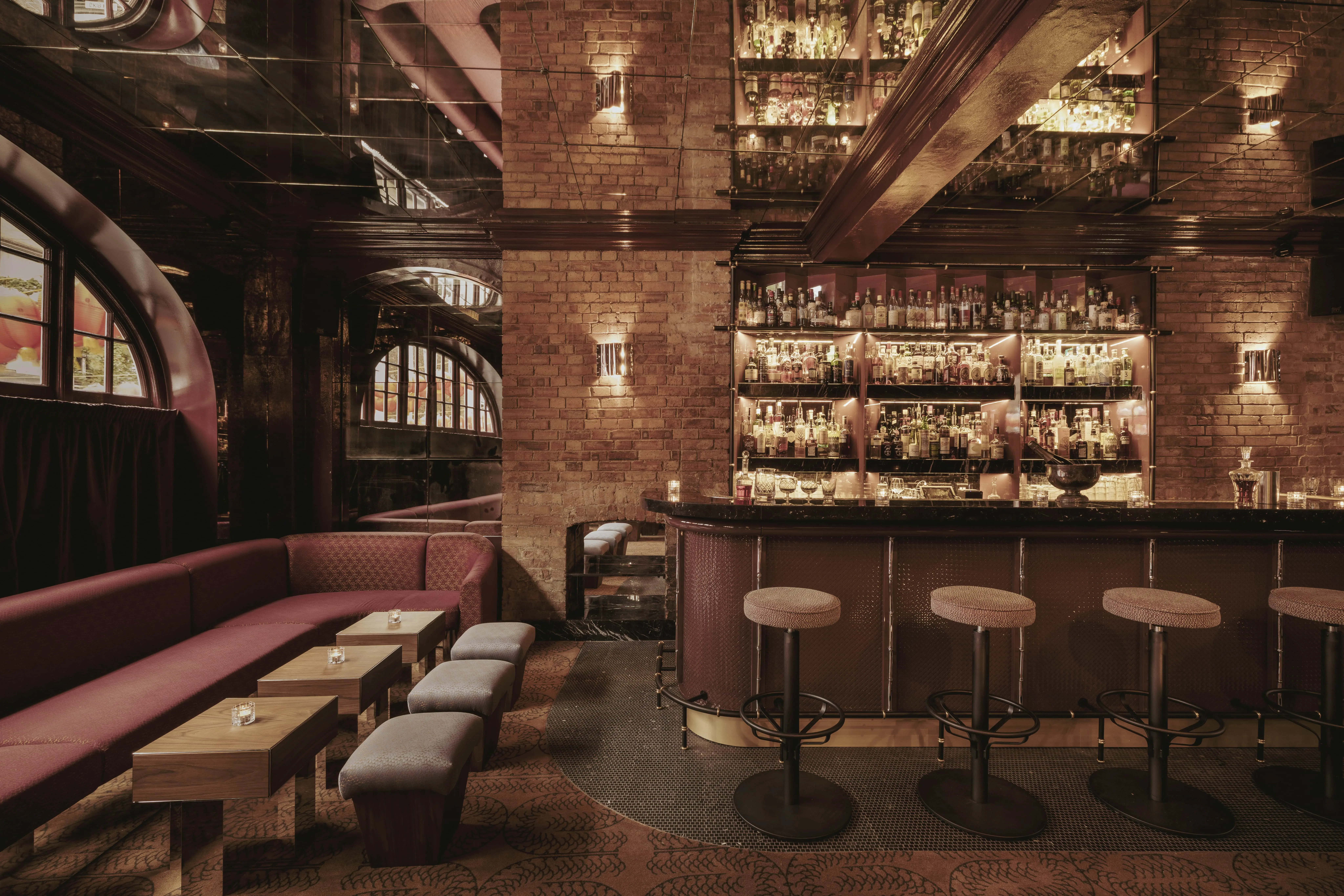 Experimental cocktail club Chinatown ideal venue for events