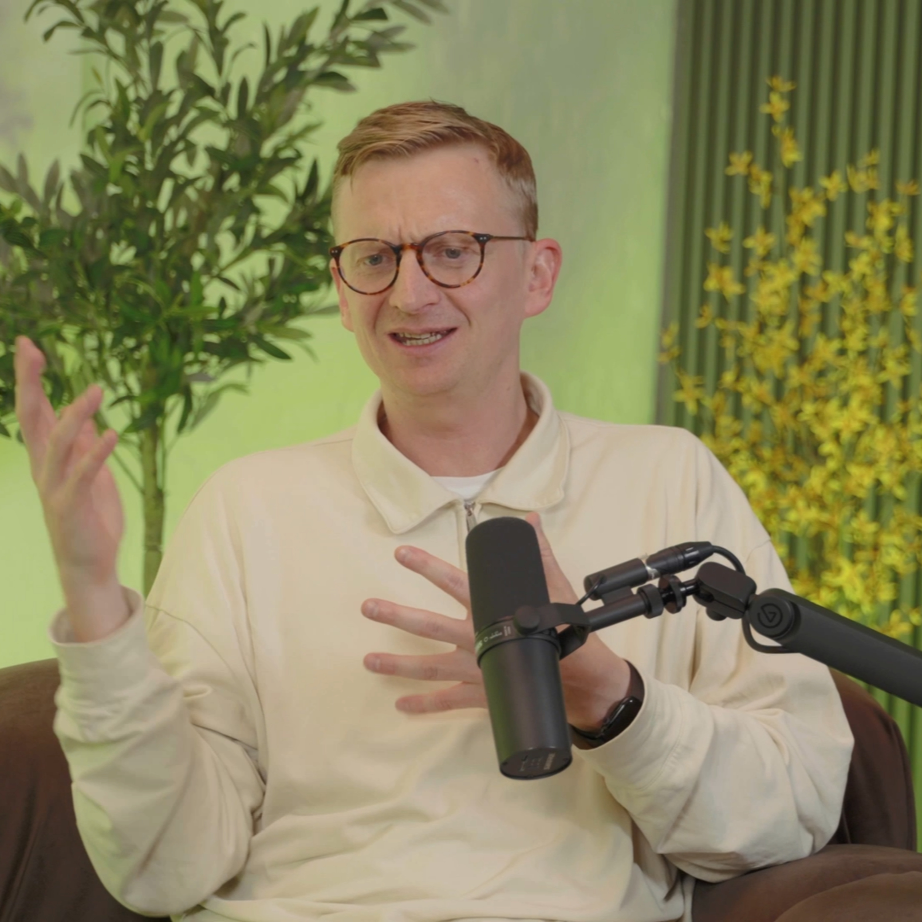 The Hospitality Front Door: Gregers Knudsen on Comms, Culture and Killing App Fatigue