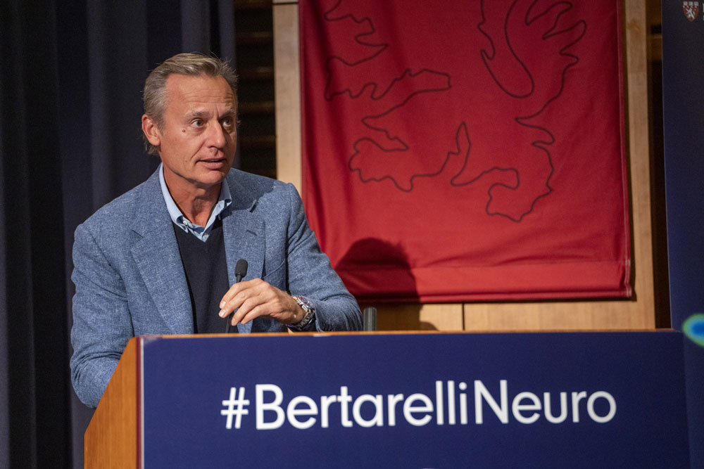 Ernesto Bertarelli speaking at the Bertarelli Neuro event 