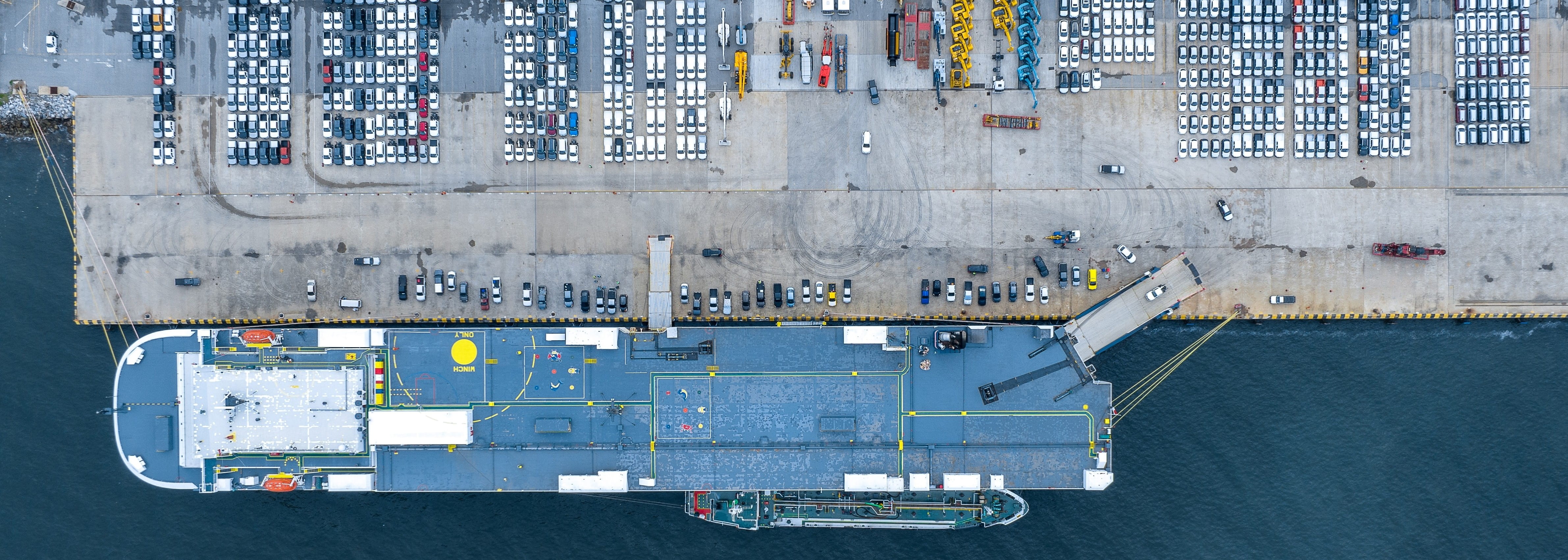 Automotive RoRo Shipping