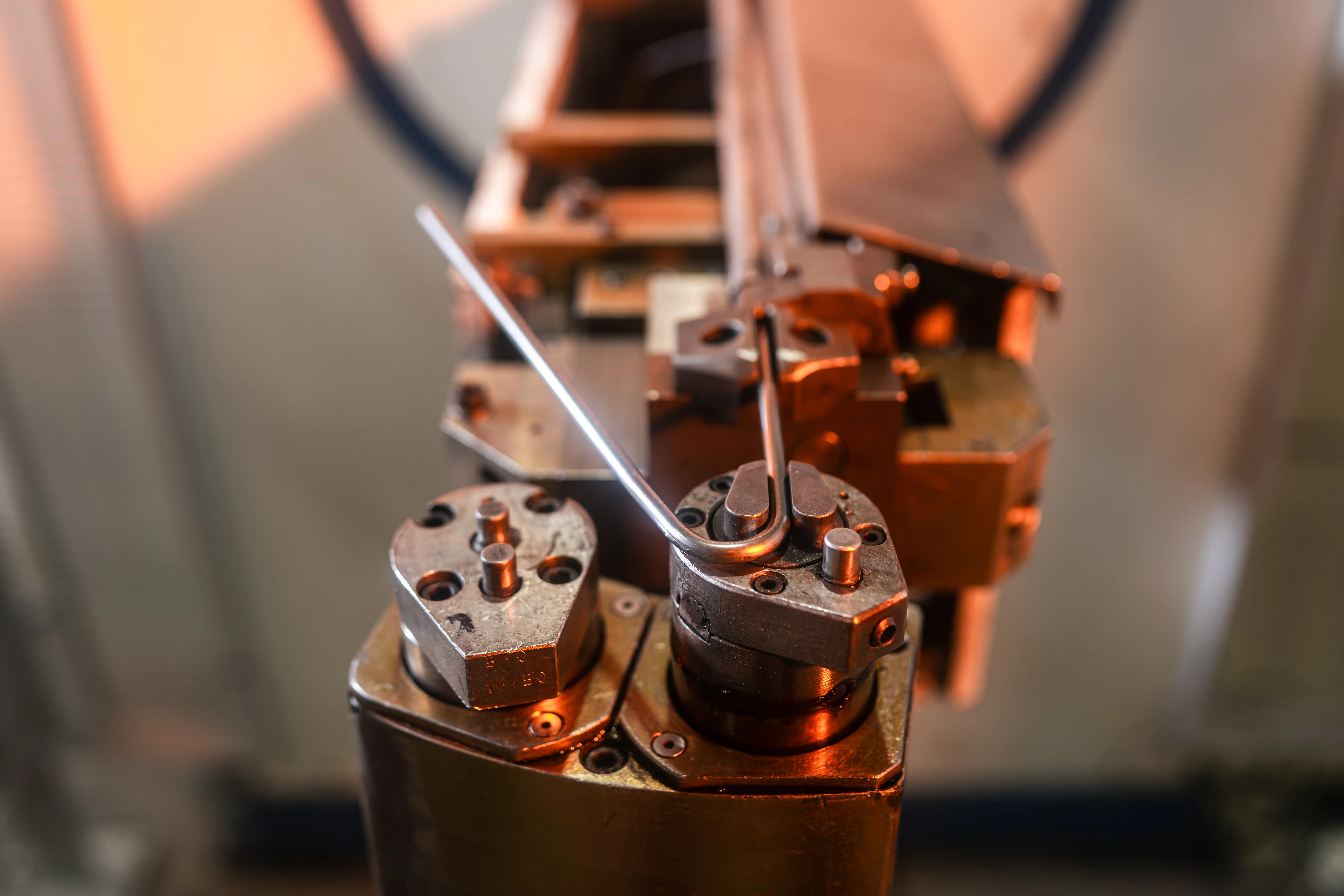 CNC ohýbání drátů