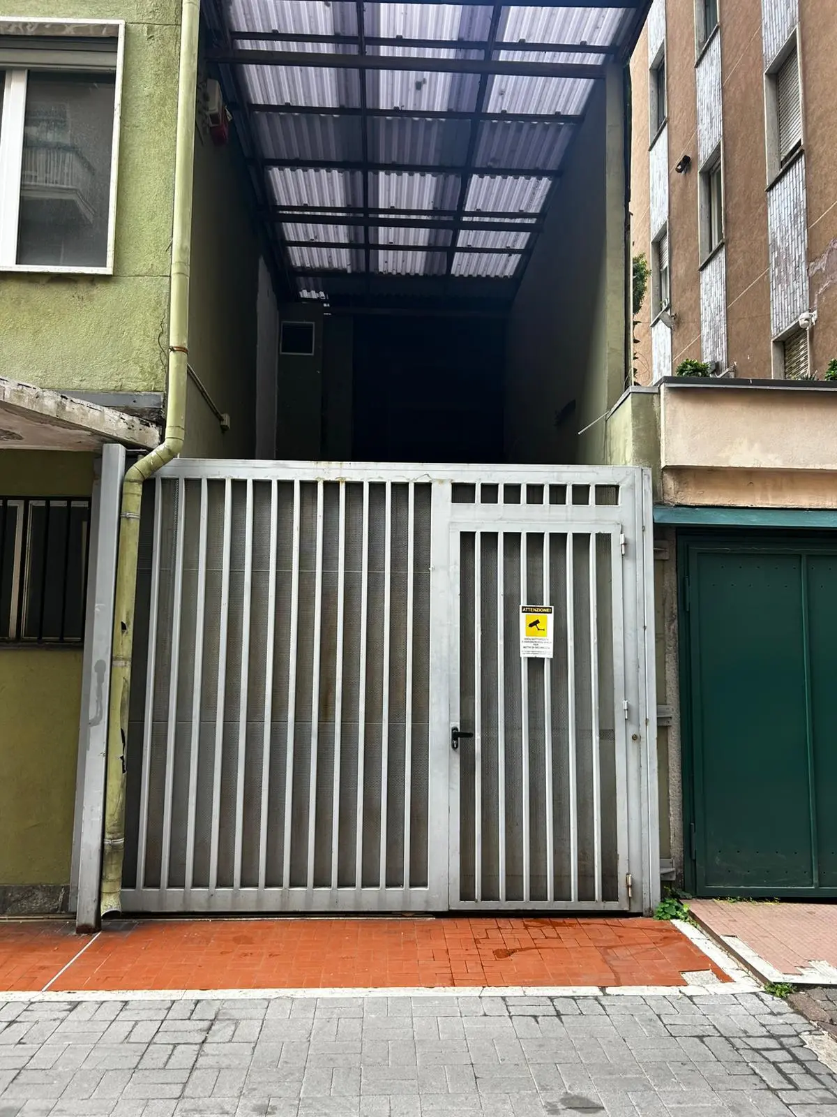 Parcheggio Via Gioia Milano