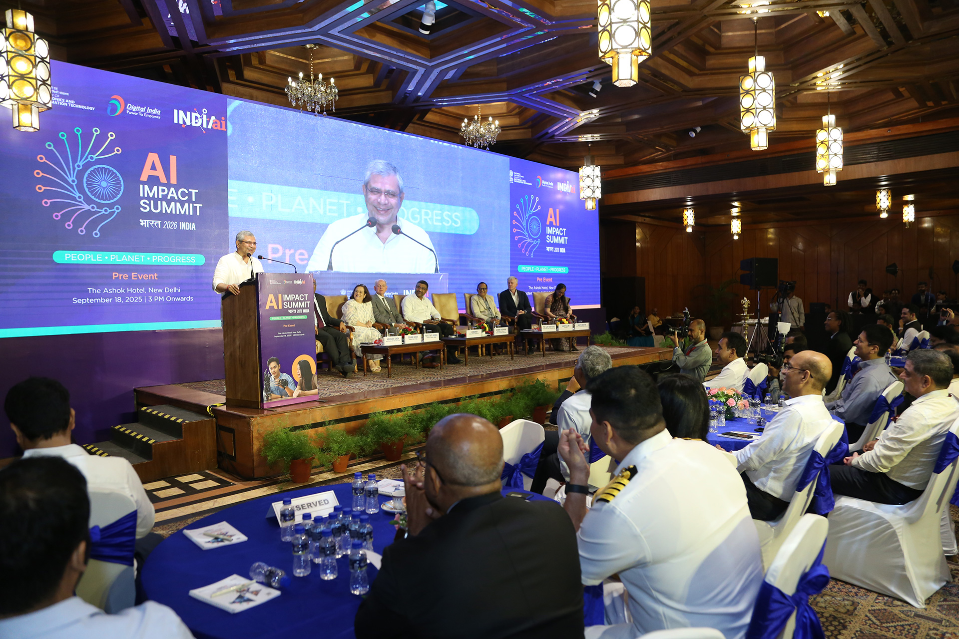 Photo of the Wiremind team.