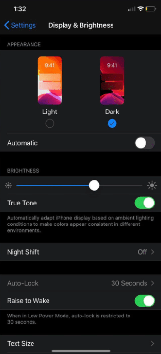 Instagram dark mode display