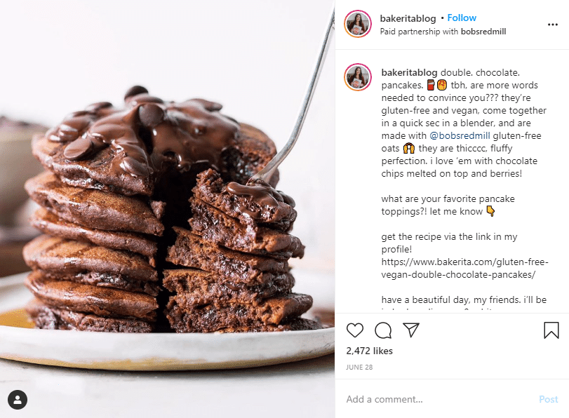 Instagram food blogger