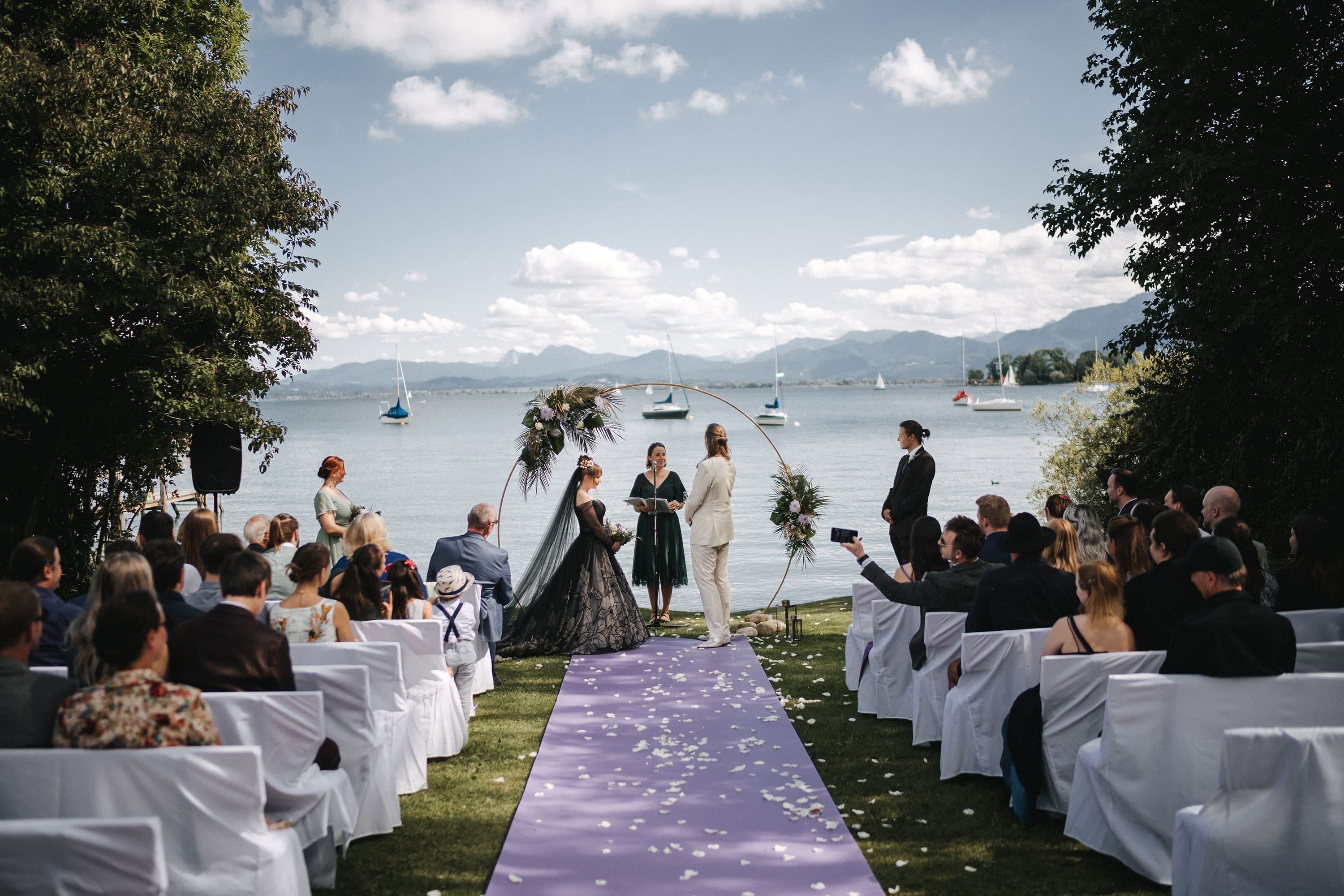 Ein schön gedeckter Essenstisch