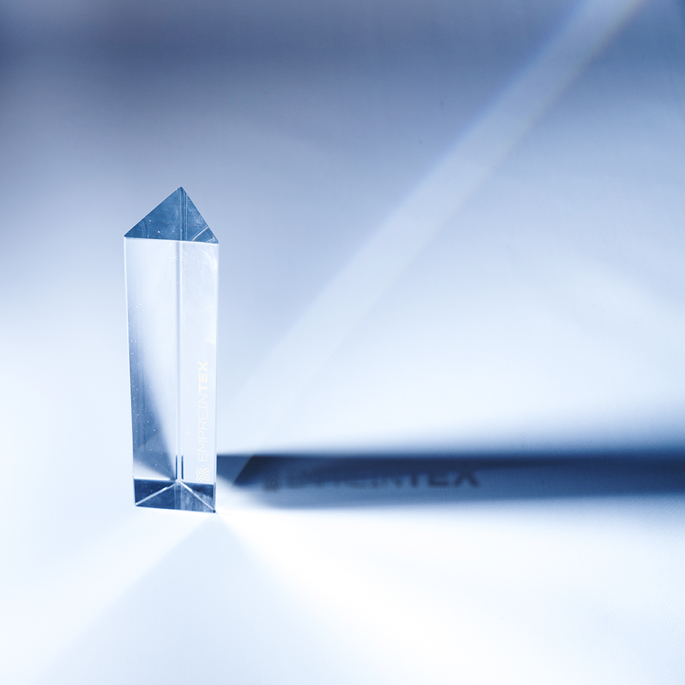 Gravure laser personnalisée sur bois