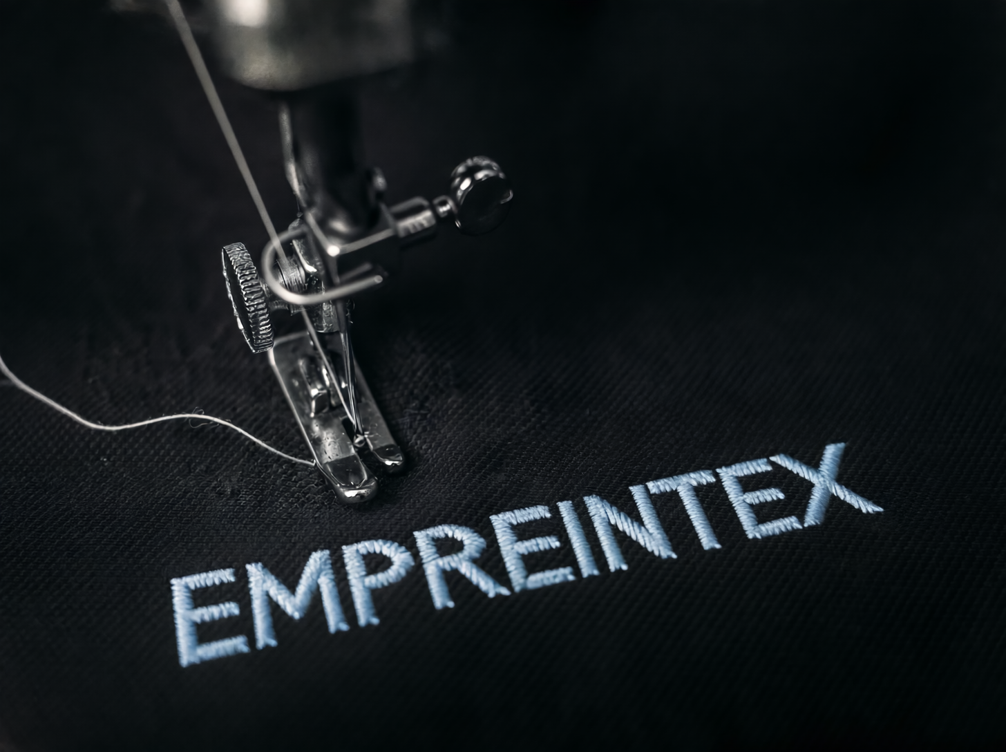 Broderie personnalisé logo Empreintex