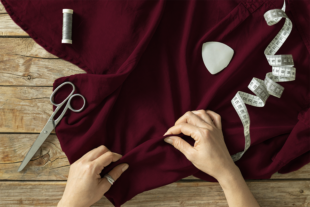 Recyclage upccling textile personnalisée avec broderie ou impression sérigraphie ou DTF