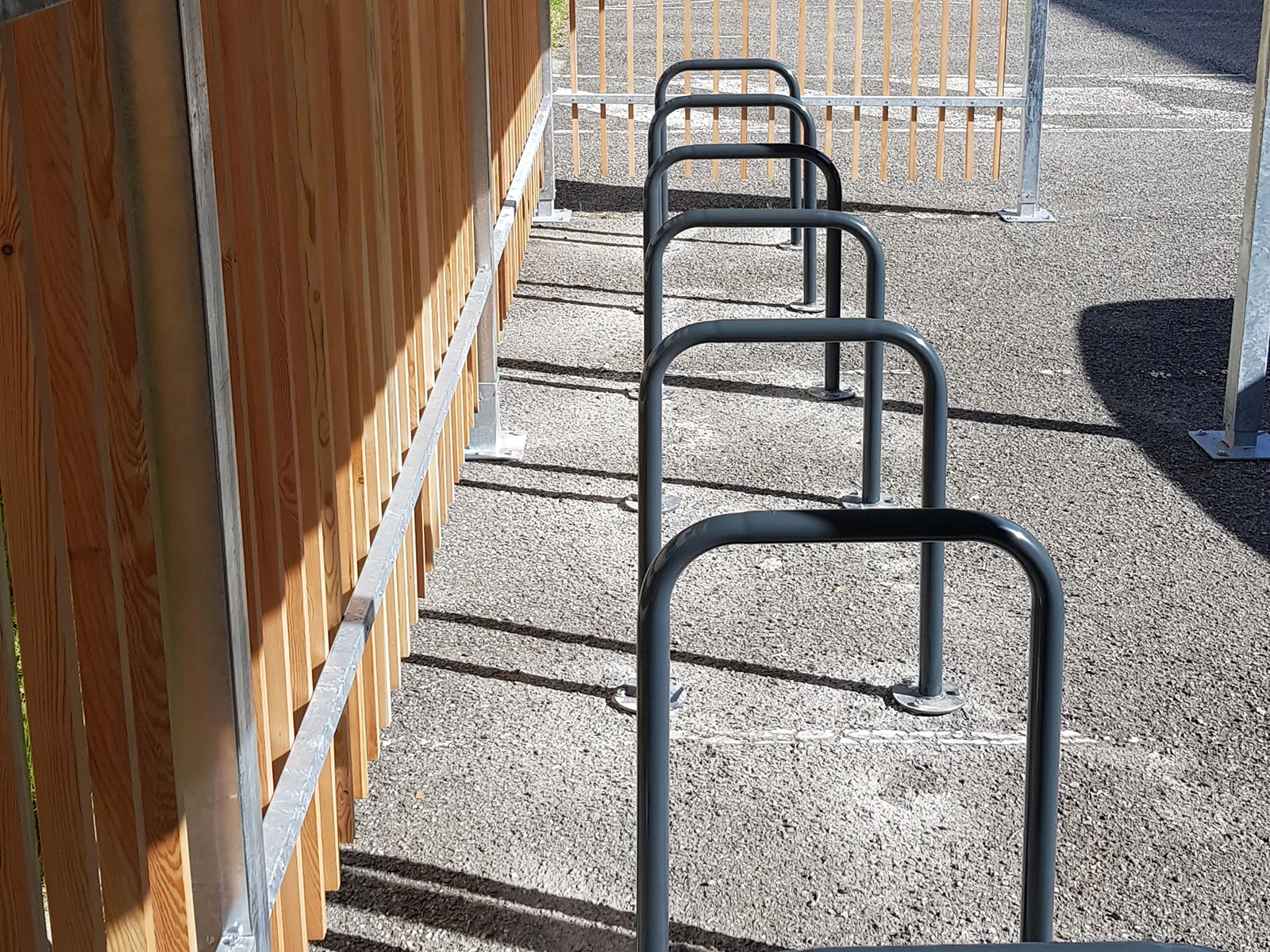 abri vélo sur mesure par fabricant français Axinov