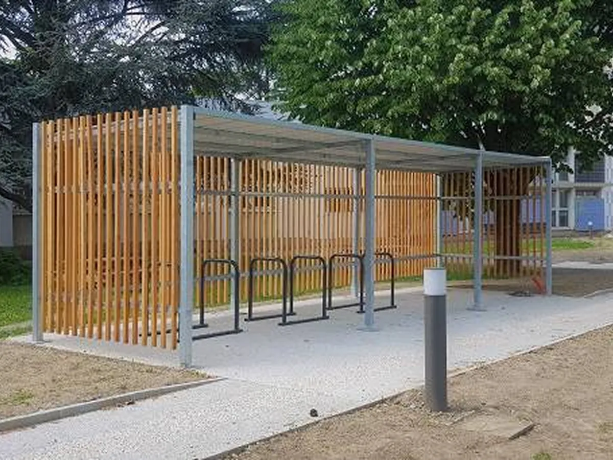 abris vélos modernes, robustes et durables axinov