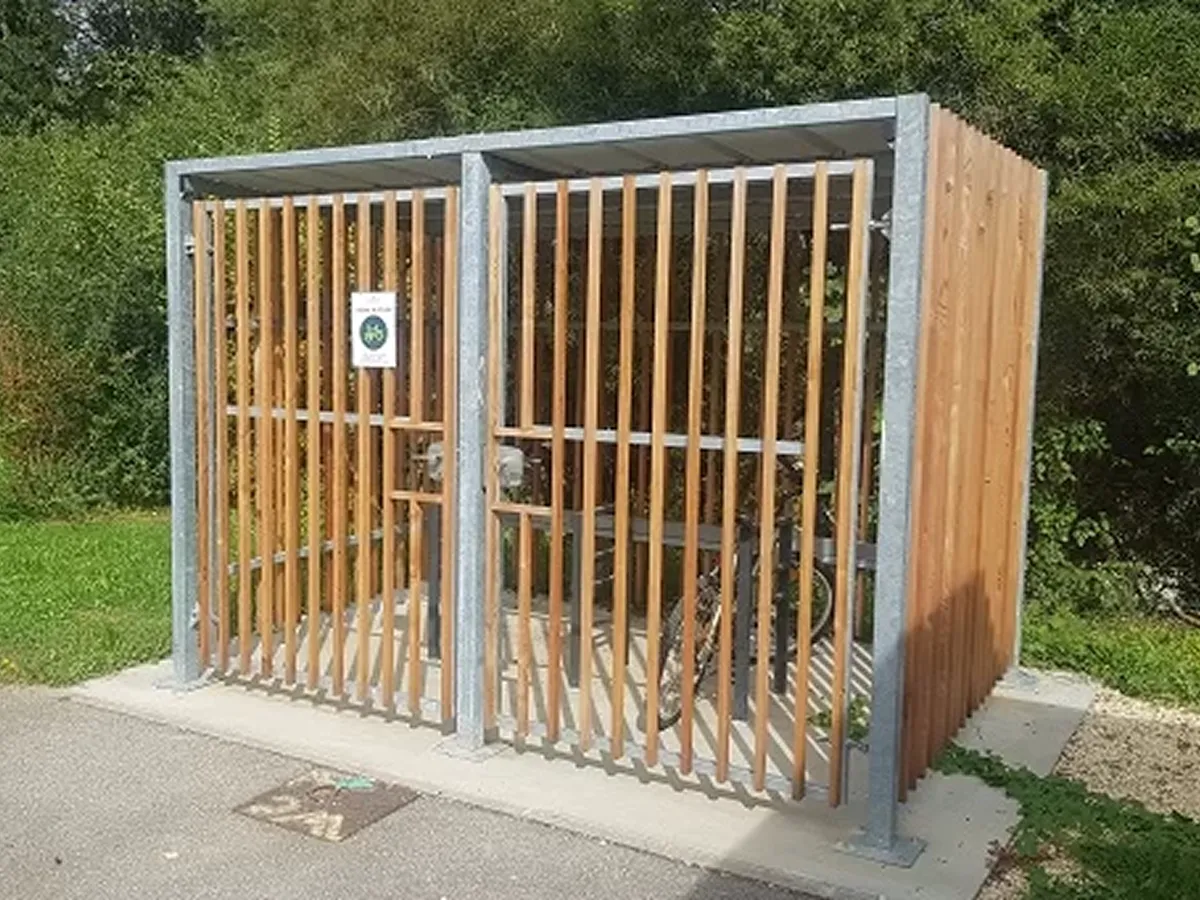 un abri vélo parmi notre gamme d'abris vélos