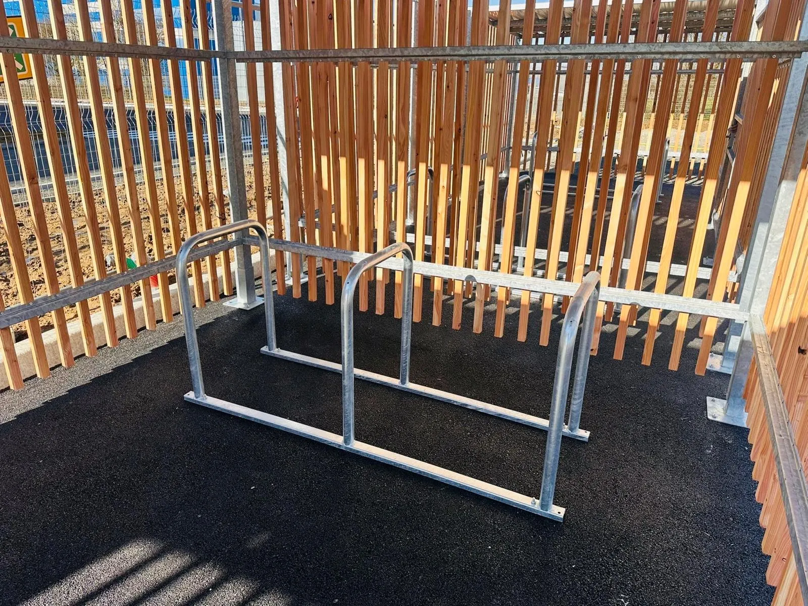 abri velo metal esthétique et robuste