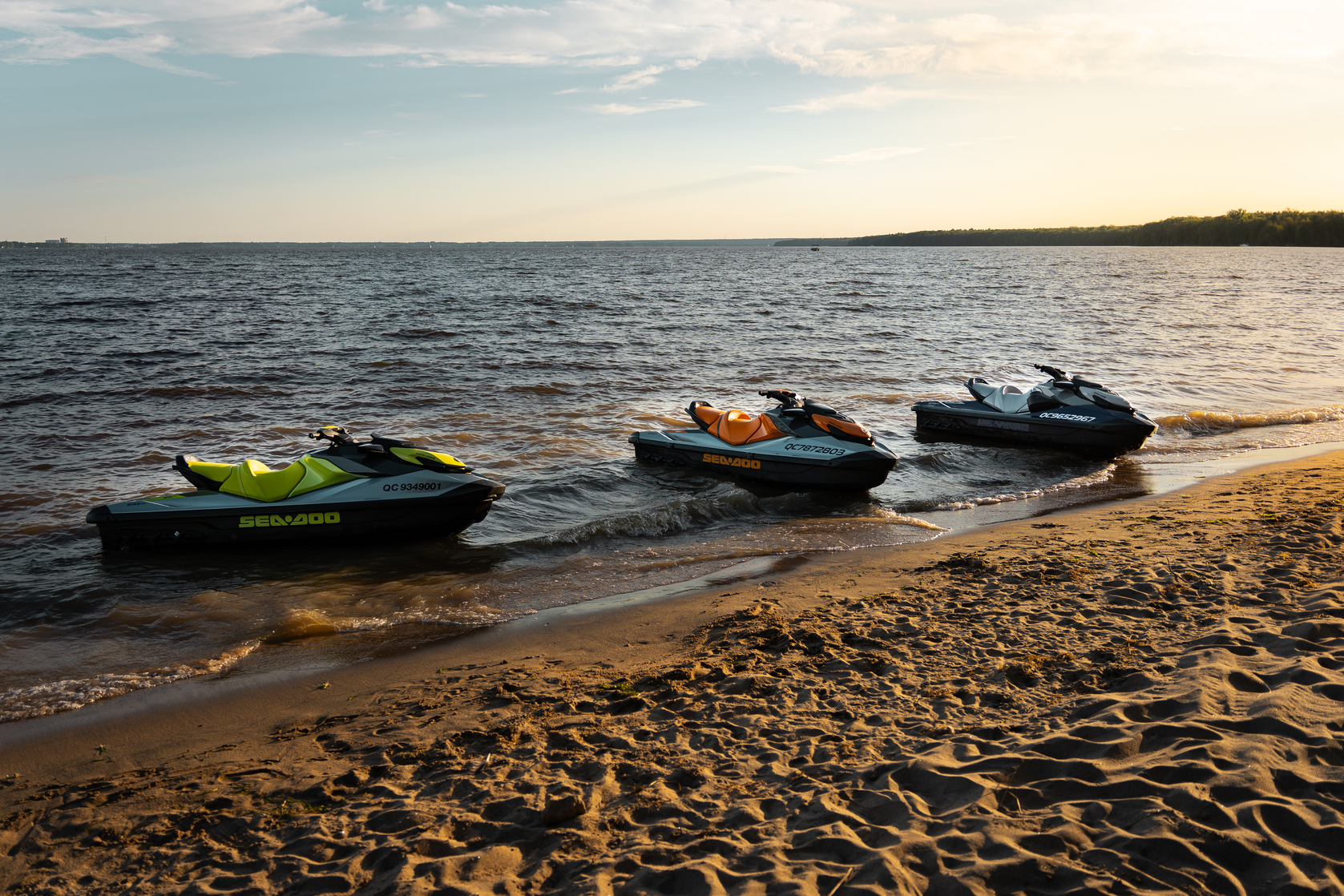 Sea-Doo de location sur le Lac Simon, en Outaouais