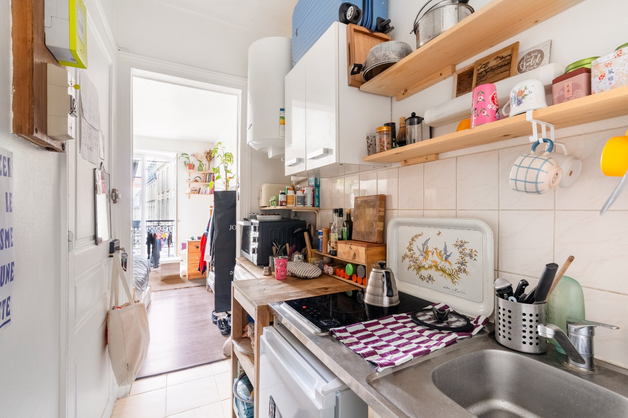 Quartier Paris 11e Arrondissement – Un appartement de 18,62m² Carrez au troisième étage.