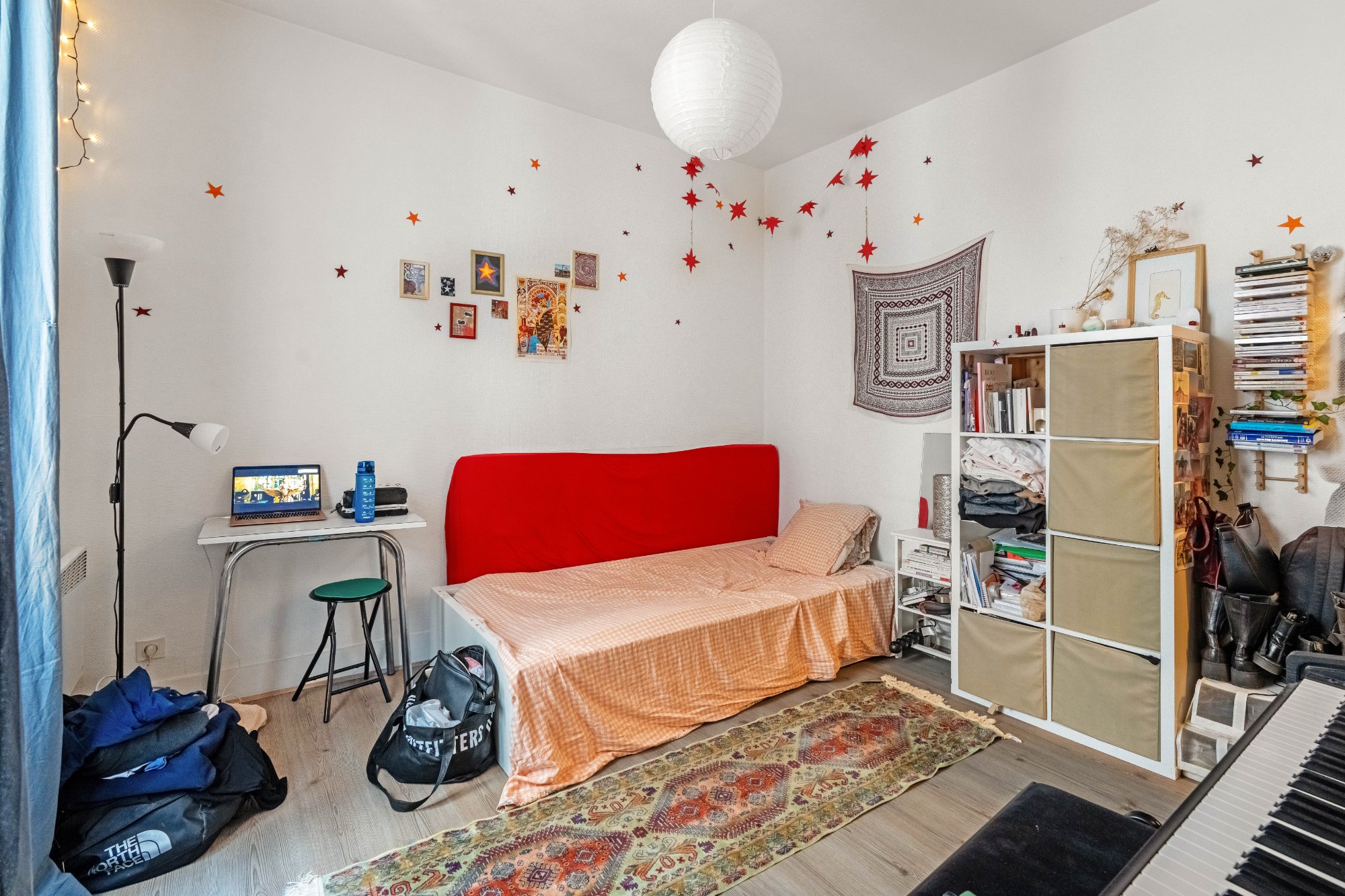Quartier Paris 11e Arrondissement – Un appartement de 15,2m² Carrez au troisième étage.