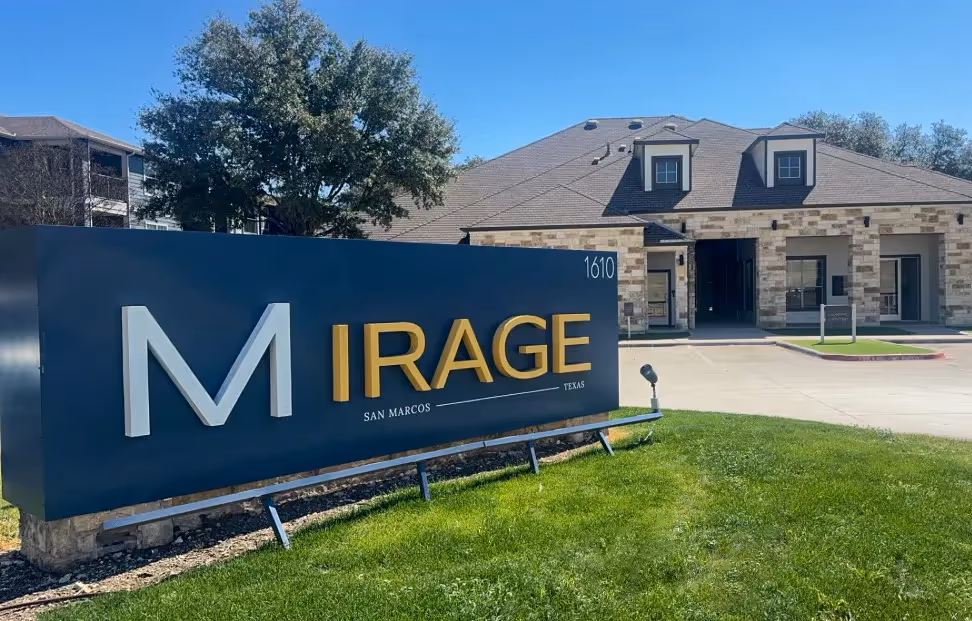 mirage san marcos sign exterior