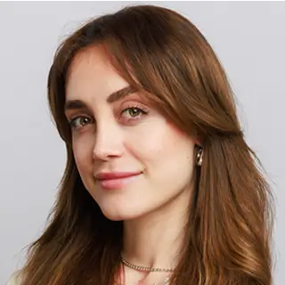 Photo of Tirza Hronec