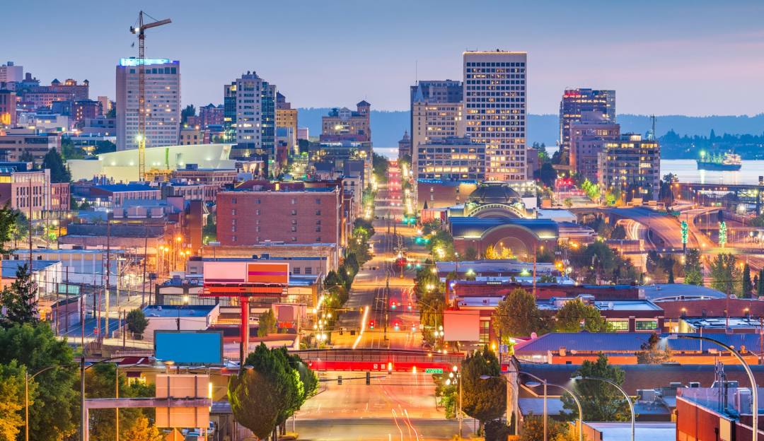 Charter Bus And Black Car Service In Knoxville