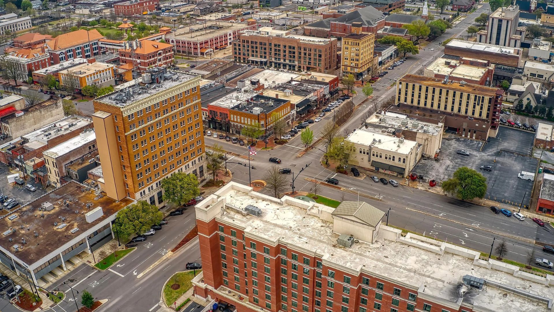 Charter Bus And Black Car Service In Knoxville