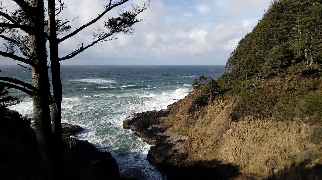 Cruising the Three Capes Scenic Drive: Pacific City’s Coastal Crown Jewel