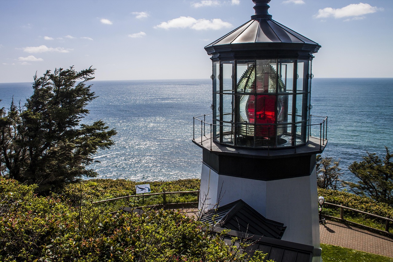 Cape Meares: Oregon’s Coastal Sentinel of History & Beauty
