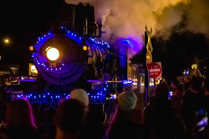 Riding the Oregon Coast Scenic Railroad: A Journey Through Time