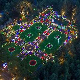 Shore Acres Holiday Lights: Coos Bay, Oregon